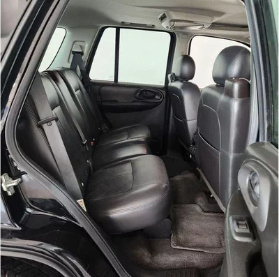 Chevrolet Trailblazer LTZ 4.2L-6CYL - EXCELLENT CONDITION GCC SPECIFICATION-8