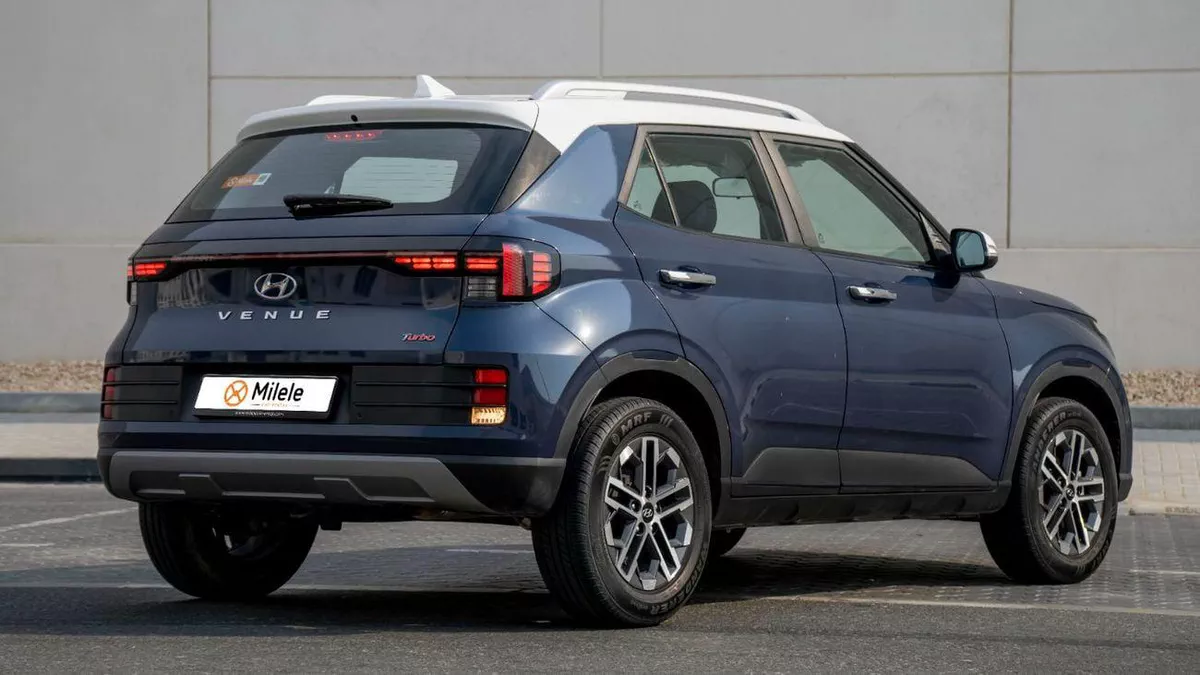 Hyundai Venue PREMIUM EMI from 2778 | Zero Downpayment-3-0
