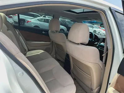 Nissan Mixima 2015 fullopshin white color GcC calen car-5