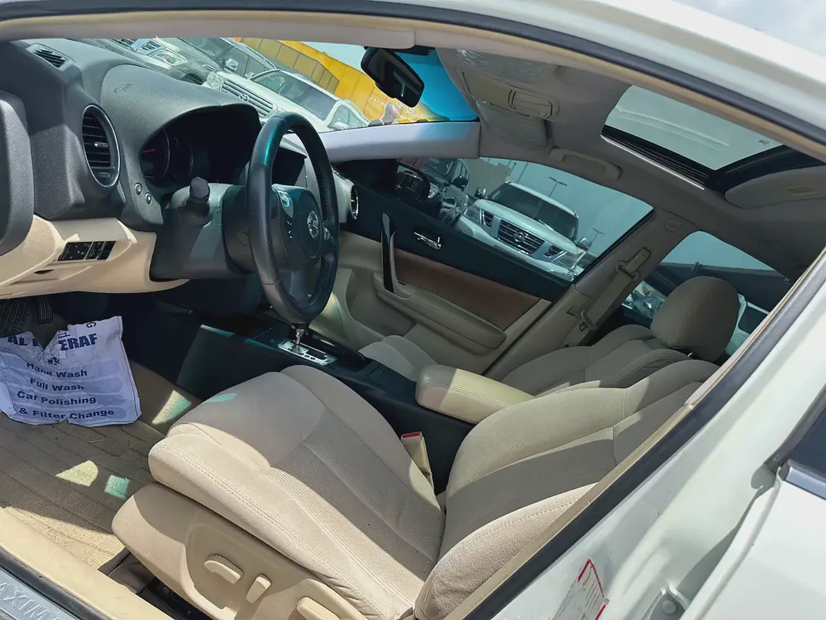 Nissan Mixima 2015 fullopshin white color GcC calen car-6-6