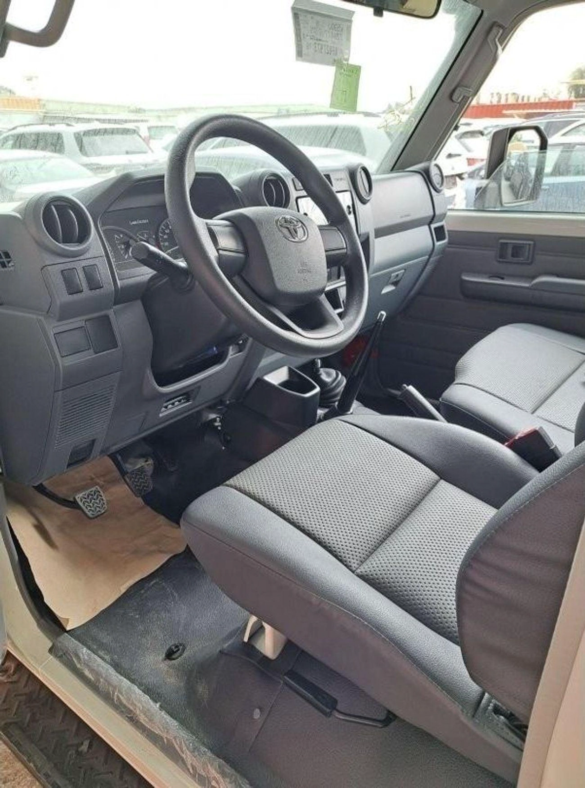 Toyota Land Cruiser 70 LC 78 HARDTOP 2.8L AT LC78 4.5L V8DIESEL 3DOOR-10-0