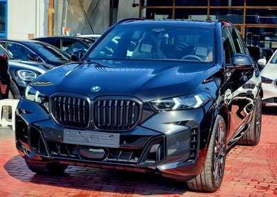 BMW X5 M XDrive 40i M Sport Warranty & Service 2026 GCC - AED 335,000-0