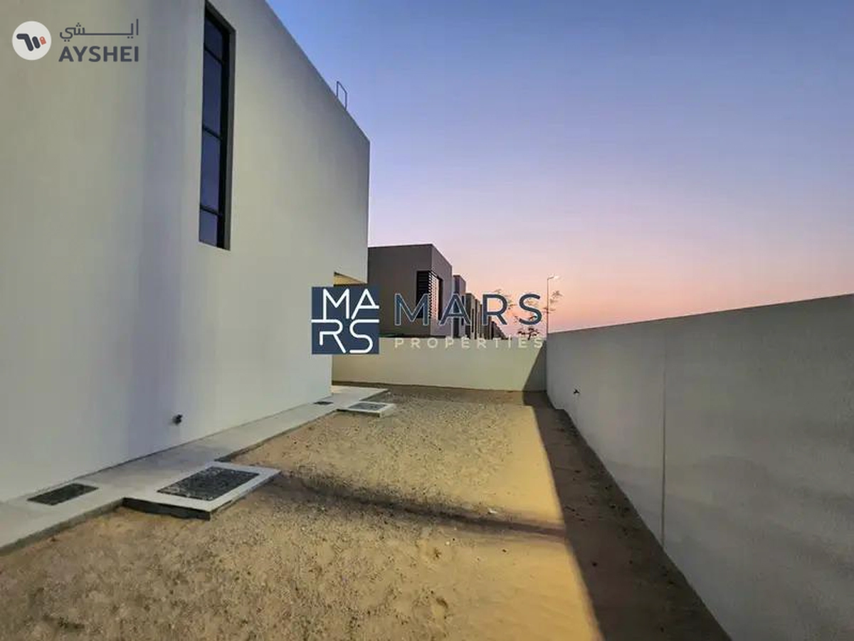 ✨ 4-Bedroom Corner Townhouse for Sale in Nasma Residence, Sharjah 🏡🌿