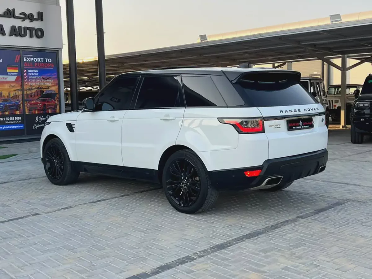 2019 Land Rover Range Rover Sport HSE Supercharged | American Specs | Pristine Condition-5-5