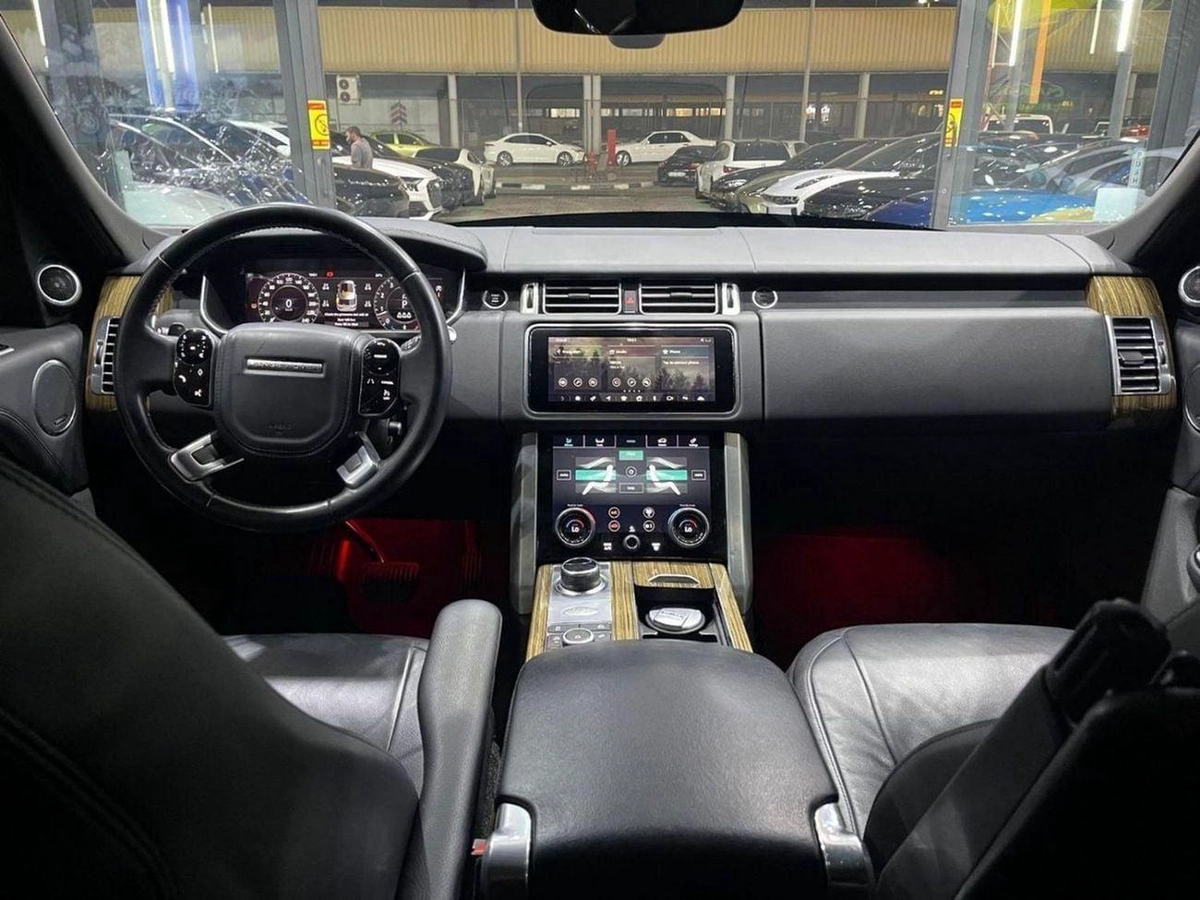 Land Rover Range Rover HSE Land Rover Range Rover 2019-12-0