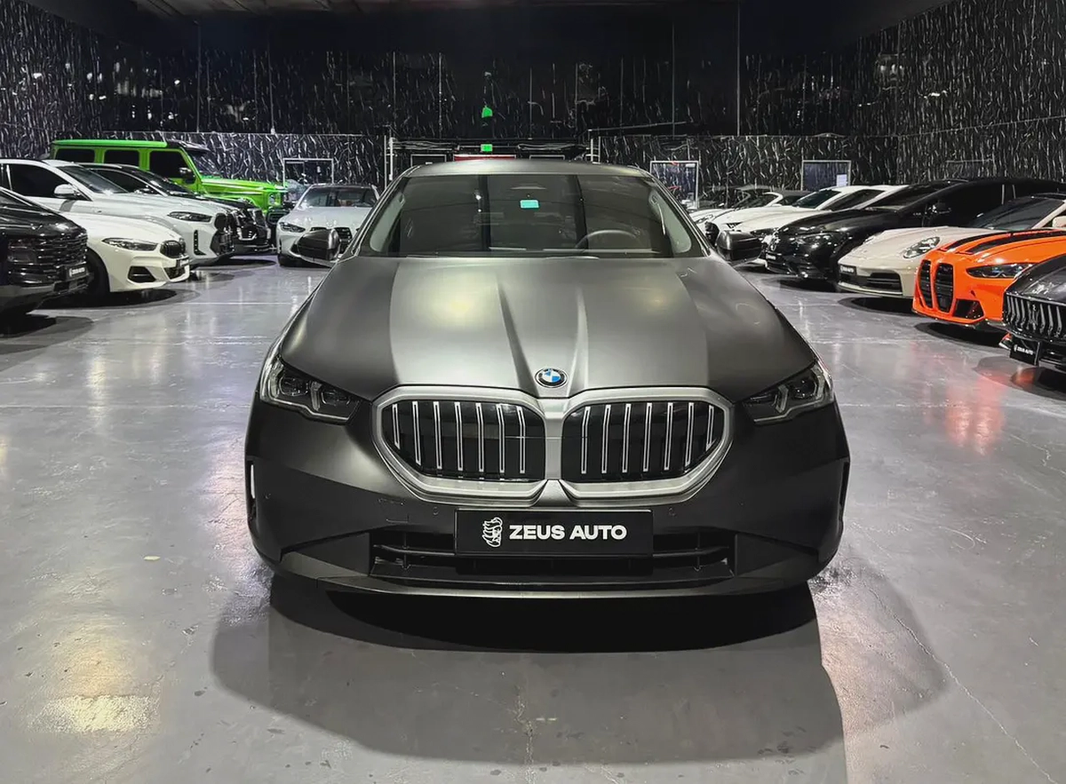 BMW 5 Series 520 2025 | Full PPF | GCC | Low Mileage | AGMC Warranty 2030 | AGMC Service 2030-2-2