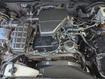 TOYOTA PRADO 2012 FACELIFTED 2023 WITH INTERIOR AND EXTERIOR V4 2.7L GCC IN EXCELLENT CONDITION-7
