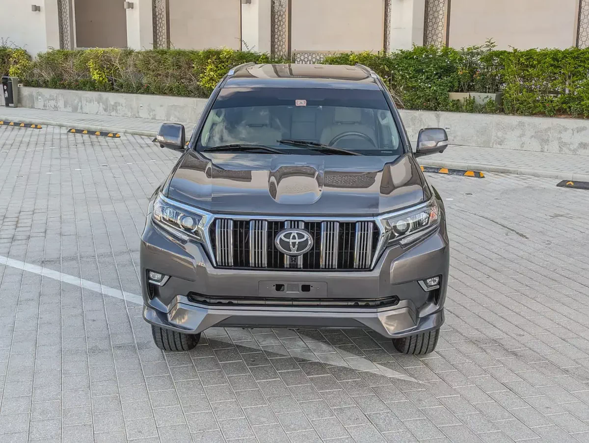 TOYOTA PRADO 2012 FACELIFTED 2023 WITH INTERIOR AND EXTERIOR V4 2.7L GCC IN EXCELLENT CONDITION-16-16