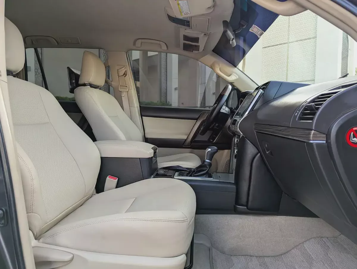 TOYOTA PRADO 2012 FACELIFTED 2023 WITH INTERIOR AND EXTERIOR V4 2.7L GCC IN EXCELLENT CONDITION-8-8