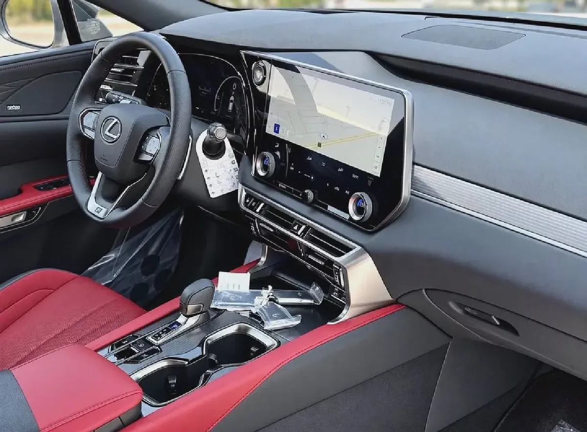 2025 Lexus RX 500h F Sport Performance | GCC Specs | Hybrid | Immaculate-8-8