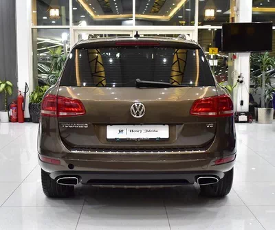 Volkswagen Touareg ( 2015 Model ) in Brown Color GCC Specs-10