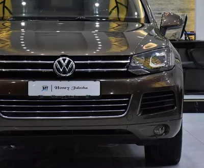 Volkswagen Touareg ( 2015 Model ) in Brown Color GCC Specs-12