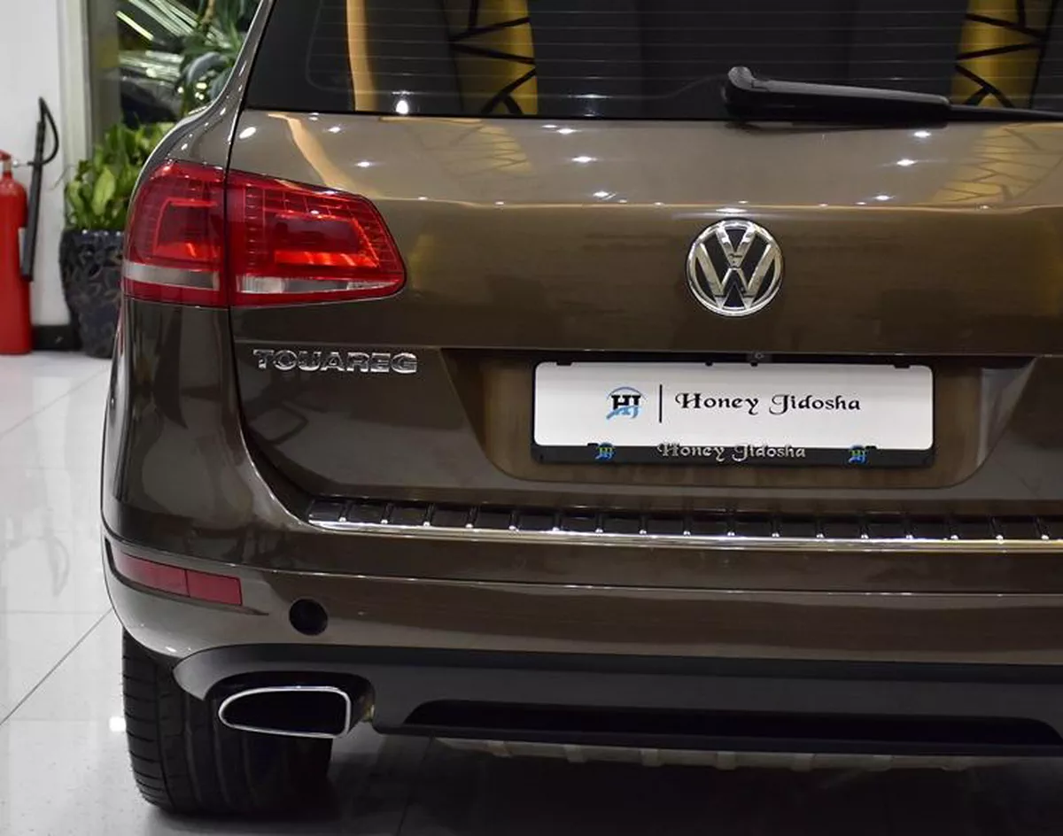 Volkswagen Touareg ( 2015 Model ) in Brown Color GCC Specs-6-6