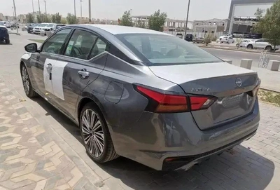 New Nissan Altima 2025 Grey – Modern Sedan-10