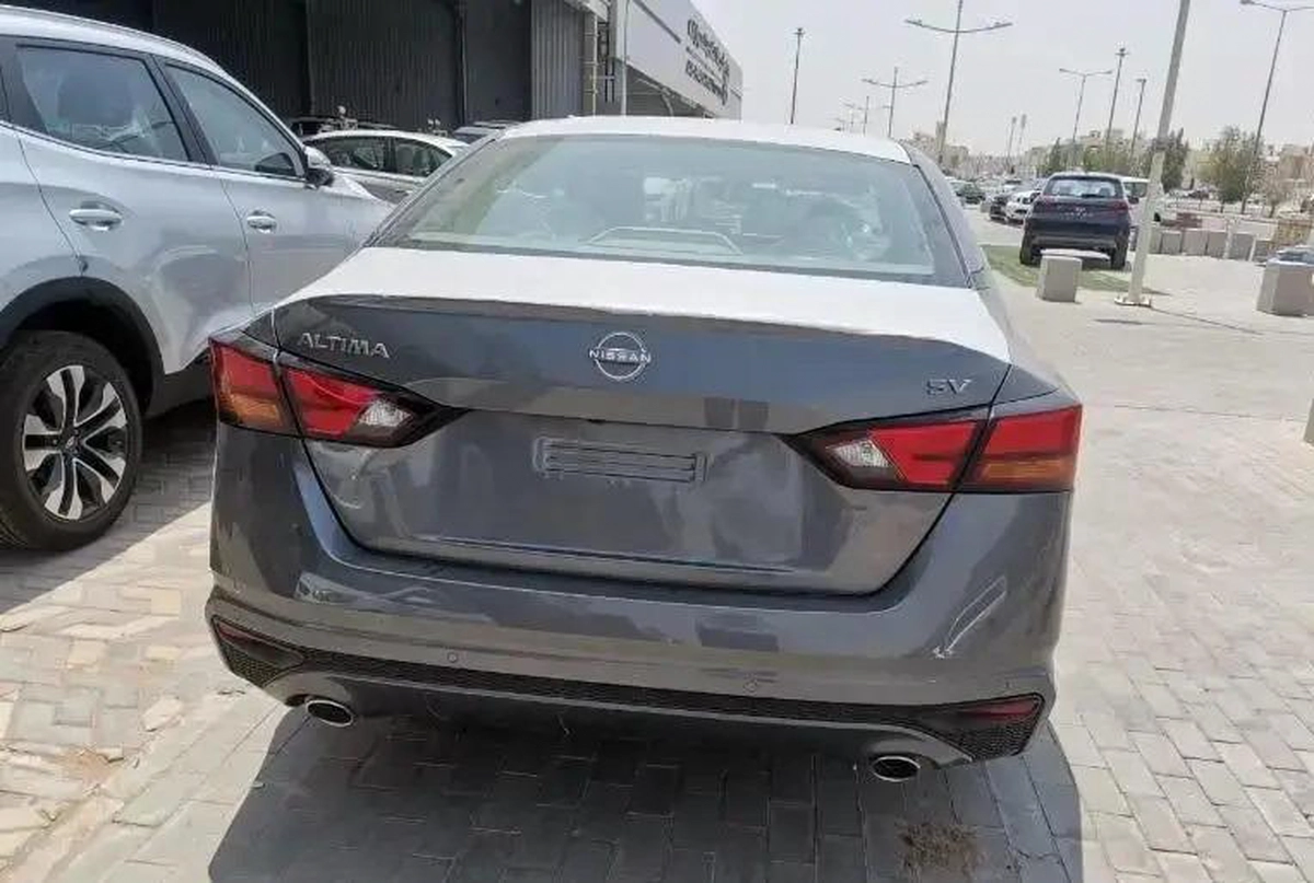 New Nissan Altima 2025 Grey – Modern Sedan-4-4