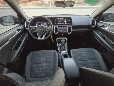2024 Kia Sonet GT-Line | GCC Specs | Warranty | Top Option-6