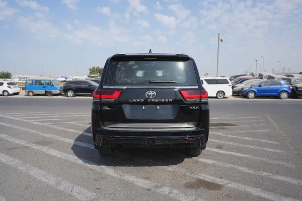 Toyota Land Cruiser VXR 2026 GCC Specs