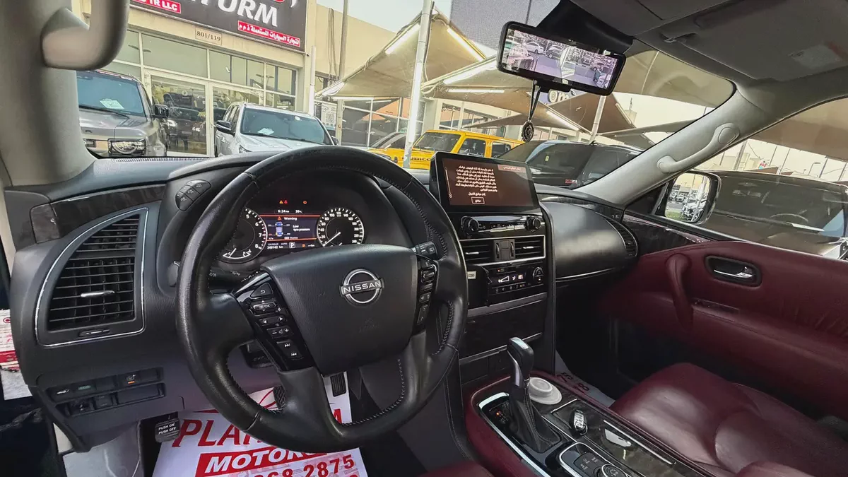 Nissan Patrol LE Platinum 2023  | GCC Specs | Pristine Condition-11-11