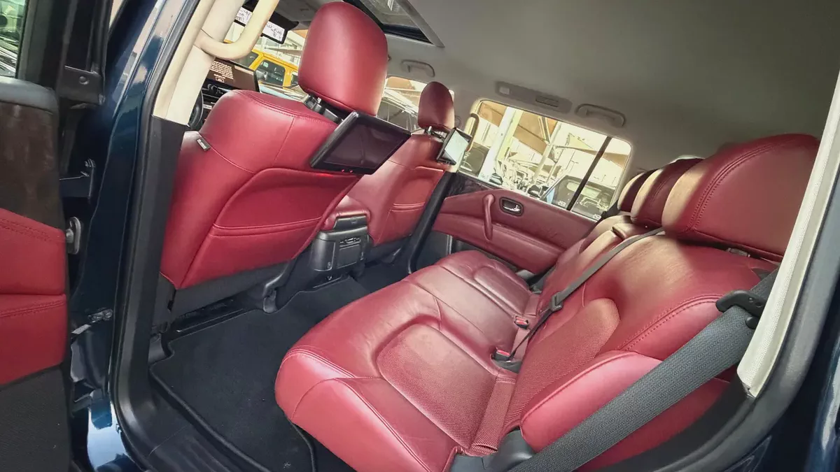 Nissan Patrol LE Platinum 2023  | GCC Specs | Pristine Condition-14-14