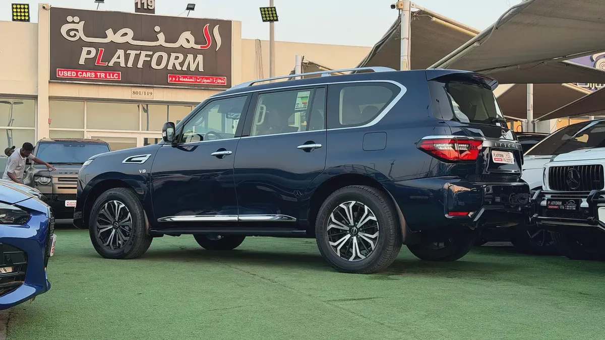 Nissan Patrol LE Platinum 2023  | GCC Specs | Pristine Condition-5-5