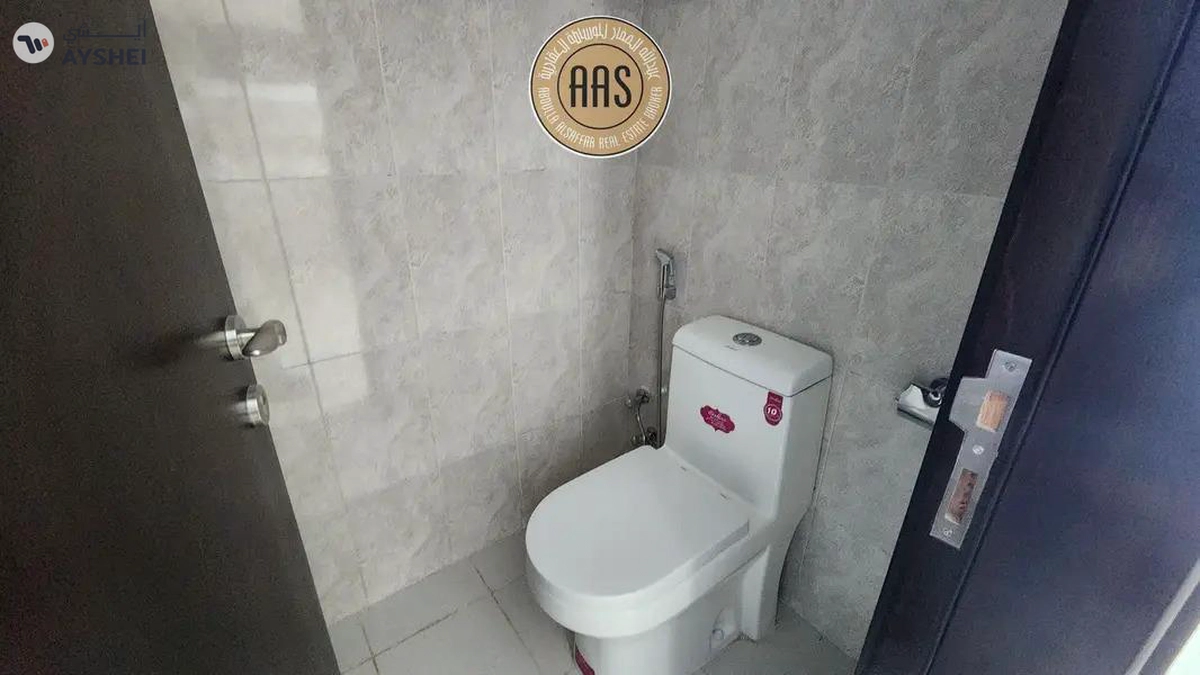 Like new big size 1bhk || ready to move || price 810k || High ROI || in arjan dubai