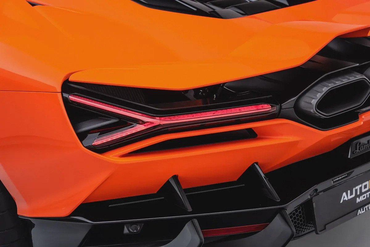 2024 LAMBORGHINI REVUELTO WITH 2 YEARS WARRANTY