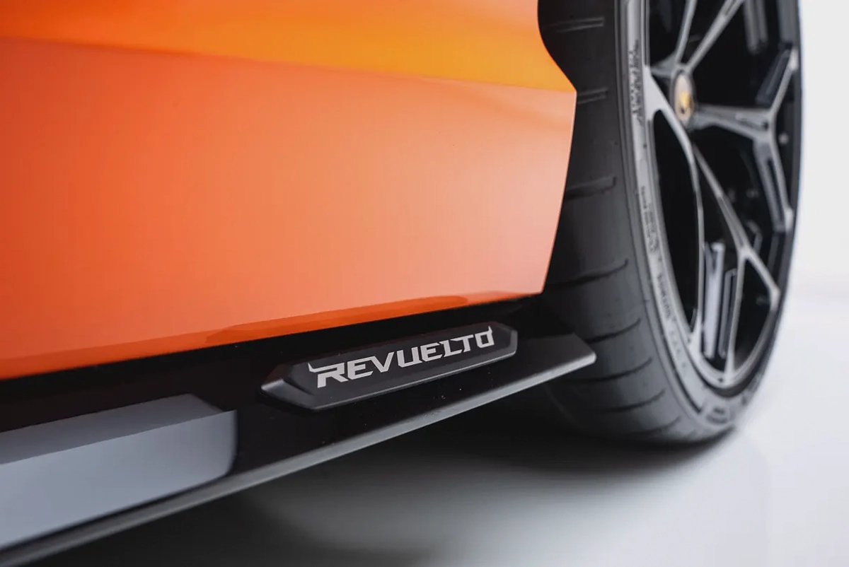 2024 LAMBORGHINI REVUELTO WITH 2 YEARS WARRANTY