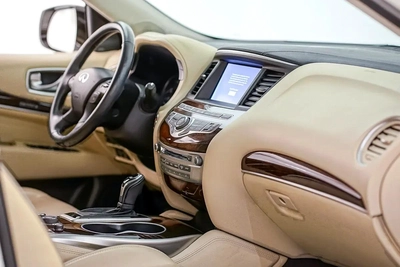 AED 902 PM | INFINITY QX60 LUXURY 7-SEATER 2017 | 7-SEATER | WELL MAINTAINED | 1 YEAR WARRANTY | GCC-10