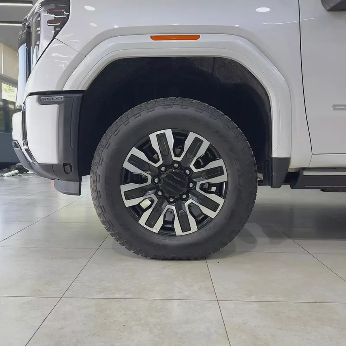 2025 GMC Sierra 2500 HD Denali 2025-17-17