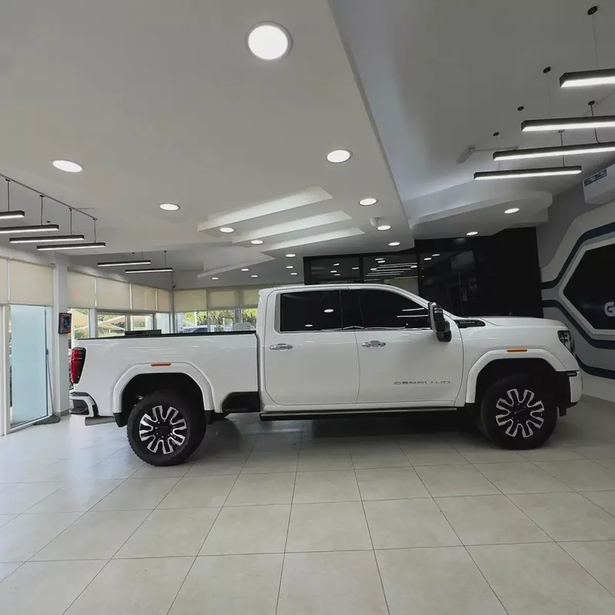 2025 GMC Sierra 2500 HD Denali 2025-3-3