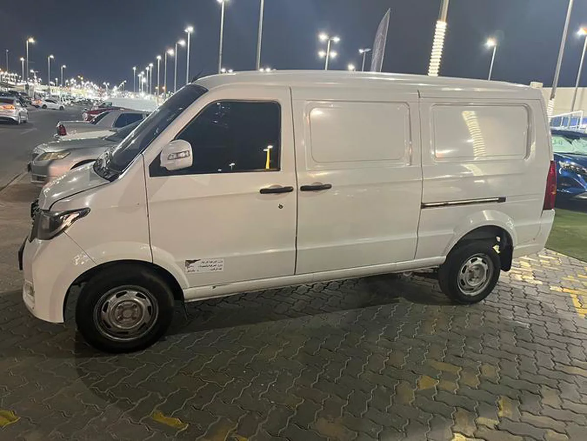 Victory V1 ( 2023 Model ) in White Color...-1-1