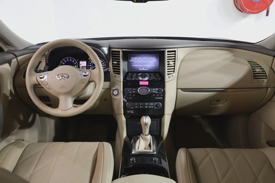 Pristine 2020 Infiniti QX70 Luxury | GCC Specs | Low Mileage-10