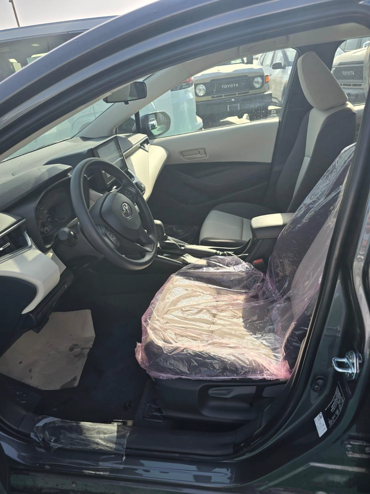 TOYOTA COROLLA XLI 1.6L PETROL 2026 – GCC-4-4
