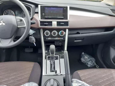 New 2026 Mitsubishi Xpander – White Edition-10