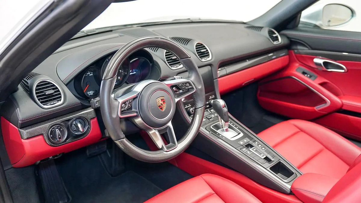 Porsche Boxster Standard-7-7