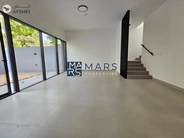 Brand New 3-Bedroom Corner Villa with Separate Maid’s Room & Majlis