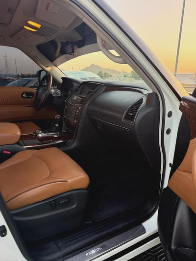 Nissan Patrol LE T2 2019 GCC Specs - Excellent Condition-14
