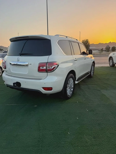 Nissan Patrol LE T2 2019 GCC Specs - Excellent Condition-17