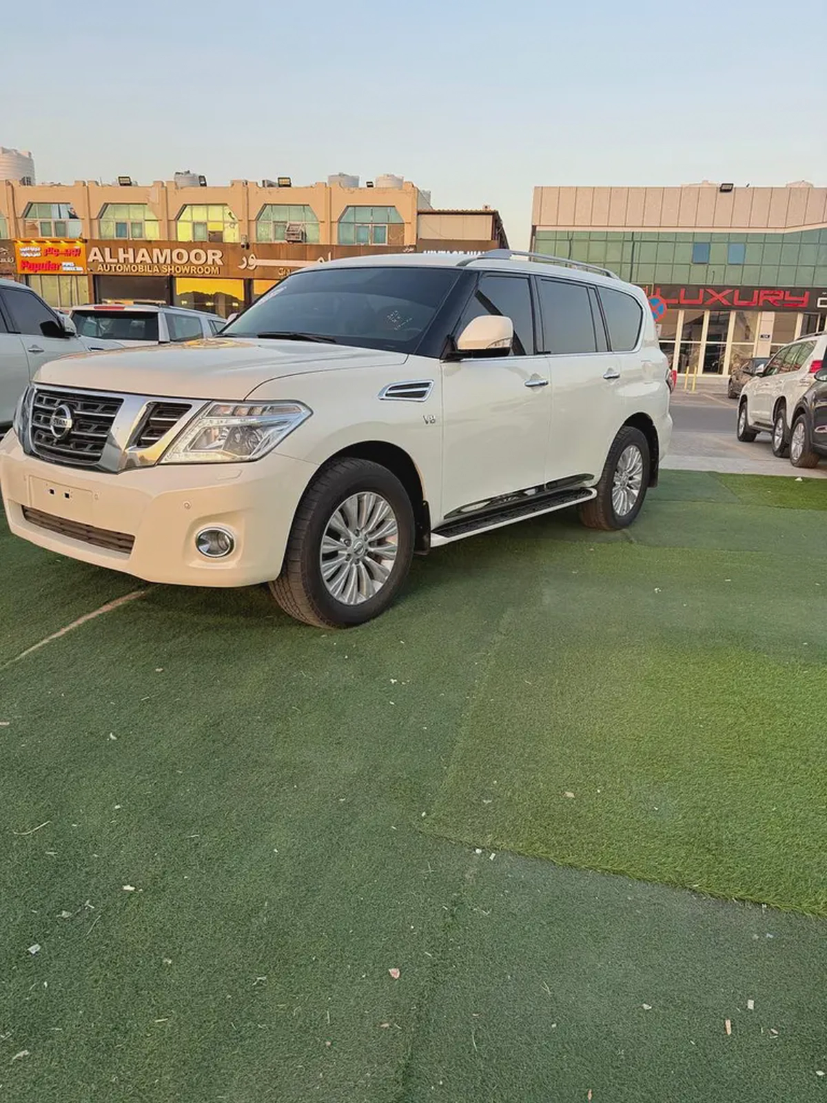 Nissan Patrol LE T2 2019 GCC Specs - Excellent Condition-2-2