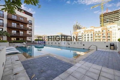 Luxurious Furnished | Near Park | Family Community-10