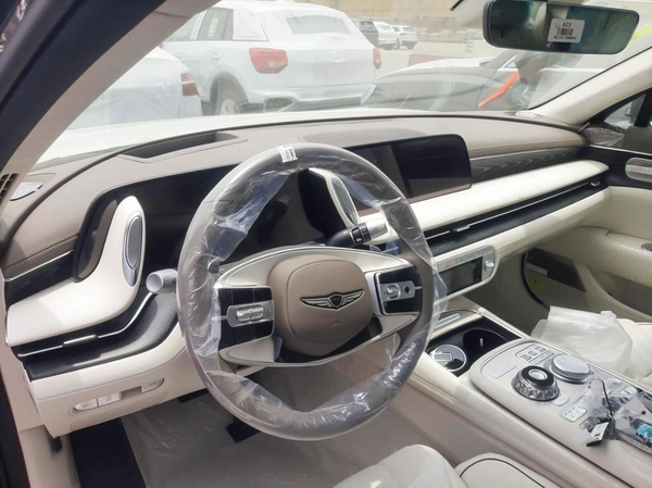GENESIS G90 3.5T AWD | Royal Trim | GCC | Flagship Luxury 2026