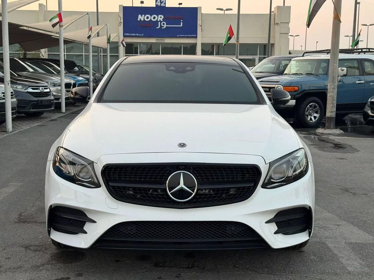Mercedes Benz E400 STD AMG 3.0L-1-0