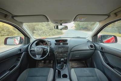 Mazda BT-50 | Double Cabin 4X2 | Manual | GCC Specs | Ref#M99655-7