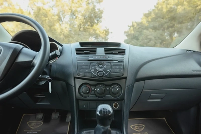 Mazda BT-50 | Double Cabin 4X2 | Manual | GCC Specs | Ref#M99655-15