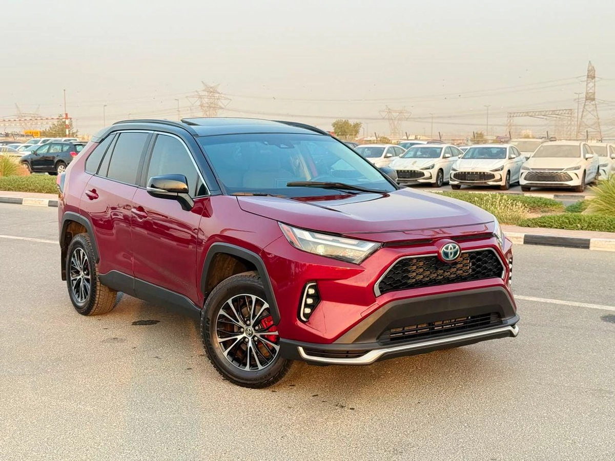 Toyota RAV4 XLE HEV Hybrid