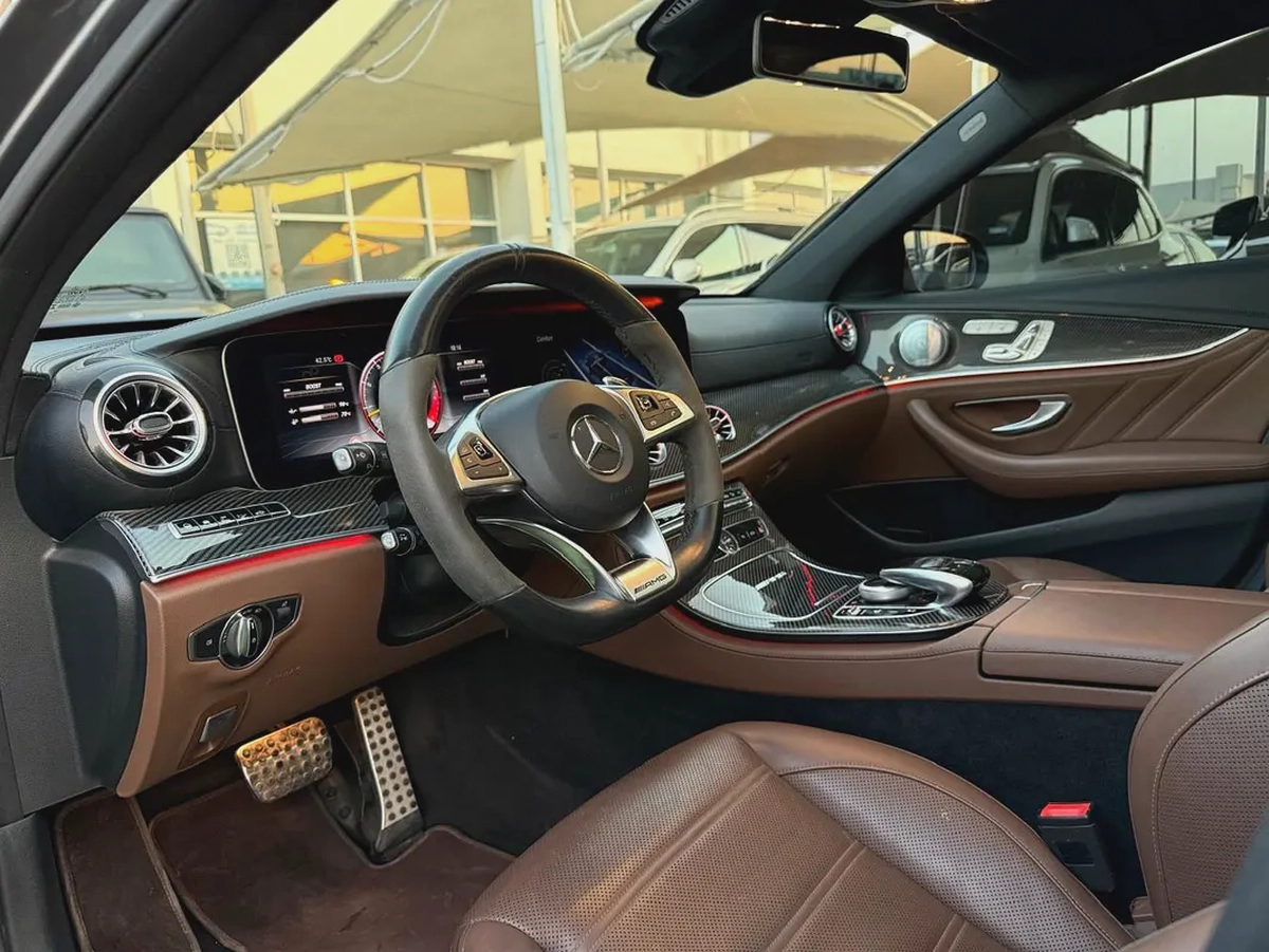 Mercedes E63 model 2018 Korea مرسيدس اي ٦٣ موديل ٢٠١٨ وارد كوريا-9-9