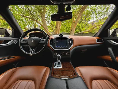 2015 Maserati Ghibli Q4 | GCC Specs | Italian Luxury & Performance 🇮🇹-9