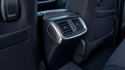 Toyota Hilux SGLX Toyota Hilux 2.4L Diesel AT Full Option 2025-16