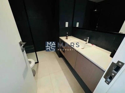 Luxurious one bedroom apartment with 2 washroom blvrd 1 in 55k-9