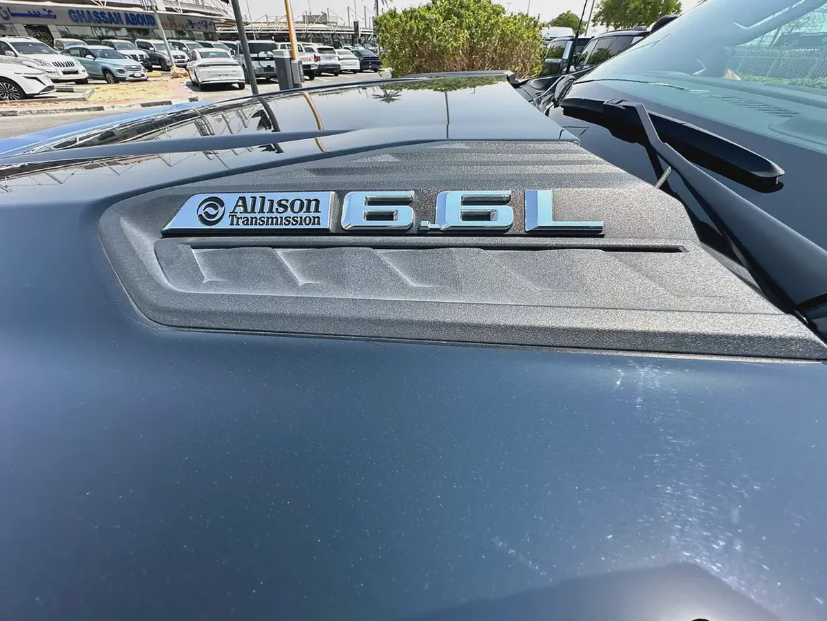 2024 Chevrolet Silverado 2500 HD LT-9-9
